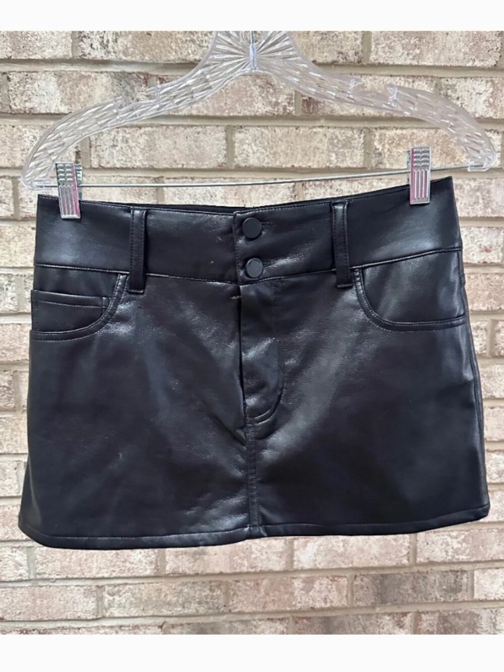 Alice + Olivia Black Faux Leather Mini Skirt - Women's 2